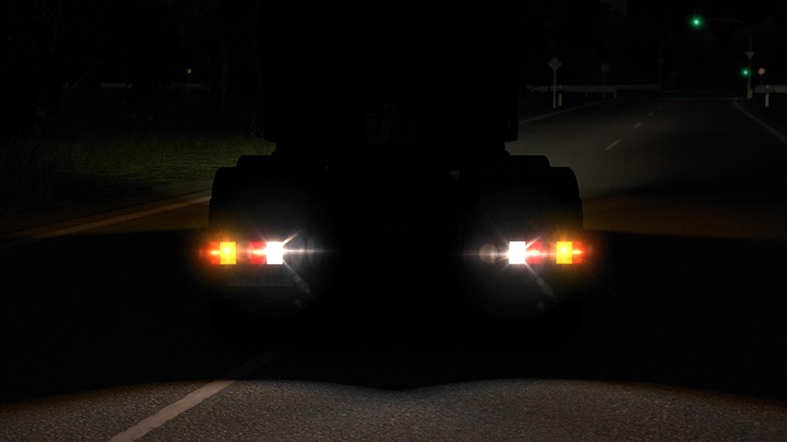 ETS2 – Gerçekçi Far Modu (1.38.x)