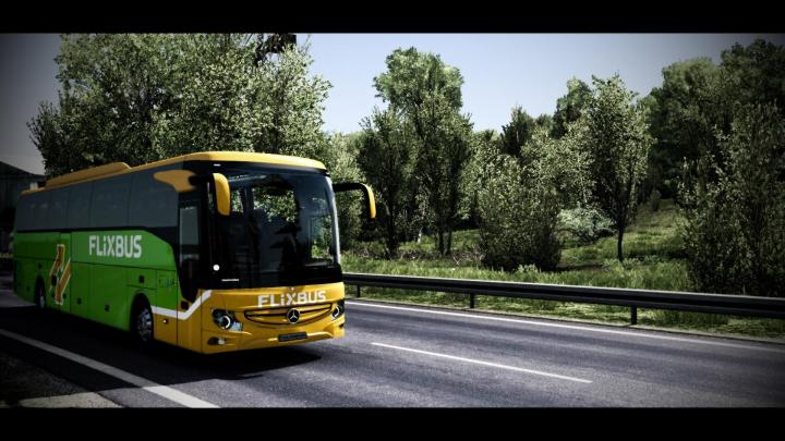 ETS2 – Mercedes-Benz New Tourismo 16Rhd 2018 Model Otobüs Modu (1.39.x)